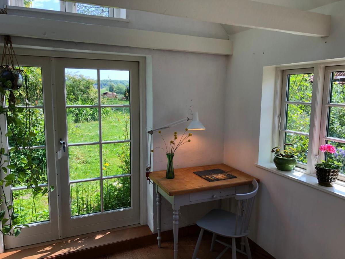 Kardemommehuset Bed & Breakfast Vester-Skerninge Ngoại thất bức ảnh